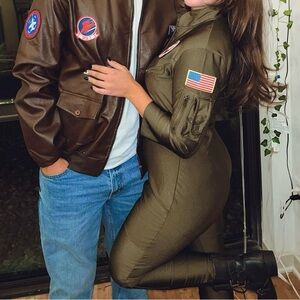 Top Gun women’s Halloween costume